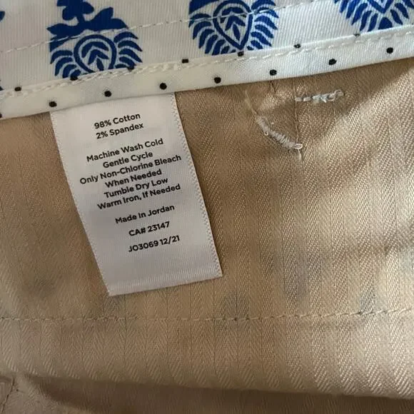 NWT Talbots Perfect Skimmer Pants 4 Small Slim Leg Crop Geometric Beach Classic - Picture 8 of 16